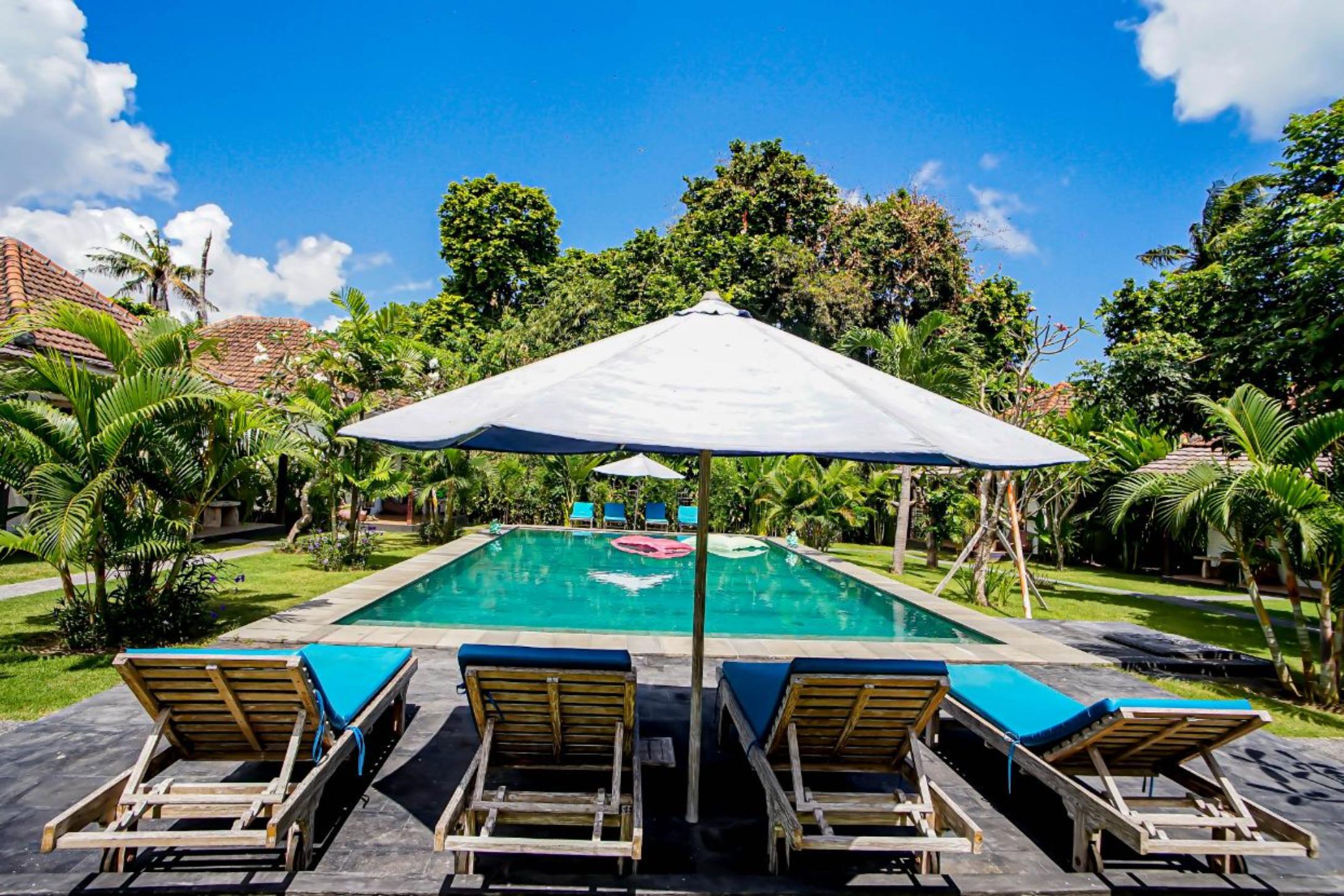 Agung Wiwin Homestay & Restaurant Mengwi Exterior photo