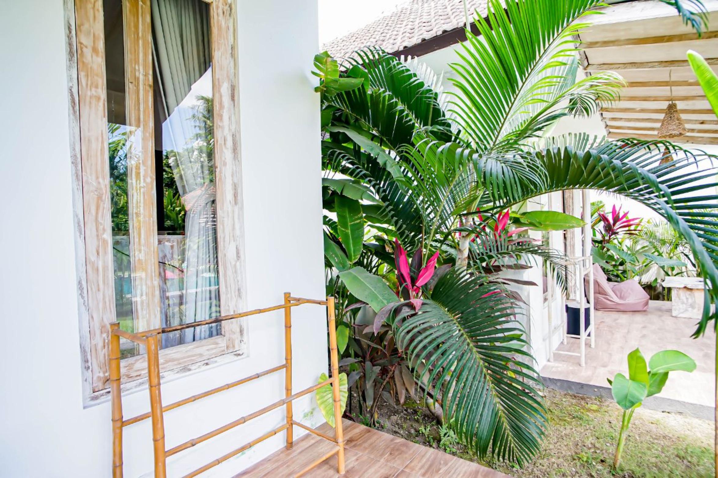 Agung Wiwin Homestay & Restaurant Mengwi Exterior photo